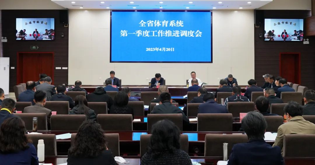 ��è�����ٿ���һ���ȹ����ƽ����Ȼ�